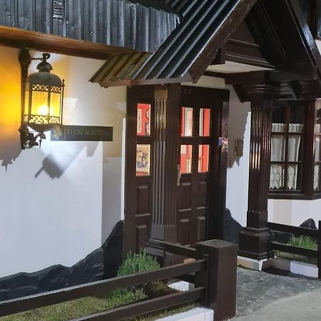 Flor Austral Hotel Ushuaia Exterior photo